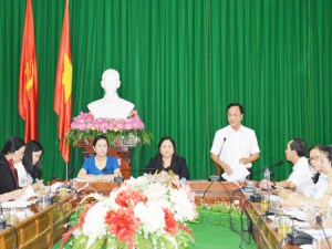 Ông Nguyễn Thanh Sơn, Phó Chủ tịch HĐND TP Cần Thơ, phát biểu tại buổi làm việc.
