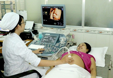 Siêu âm 4D cho thai phụ tại Bệnh viện Phụ Sản TP Cần Thơ.
