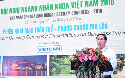 Ông Lê Văn Tâm, Phó Chủ tịch thường trực UBND TP Cần Thơ phát biểu tại hội nghị.