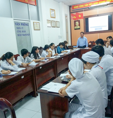 BS.CKII Nguyễn Trường Giang, Phó Giám đốc Bệnh viện Ung Bướu phát biểu tại buổi triển khai chương trình NexPAP. Ảnh: Quốc Hiệu
