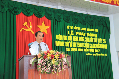BS.CKII Nguyễn Trung Nghĩa, Phó Giám đốc Sở Y tế, phát biểu tại lễ phát động.
