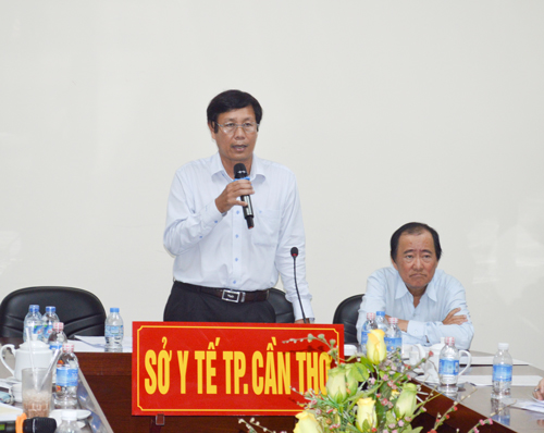 BS.CKII Cao Minh Chu, Phó Giám đốc Sở Y tế, phát biểu chỉ đạo.