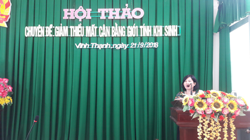 BS.CKI Nguyễn Thị Ngọc Đảnh, Chi cục trưởng CCDS-KHHGĐ phát biểu chỉ đạo.