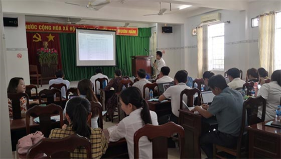 Tập huấn phần mềm thống kê tại TTYT quận Ô Môn