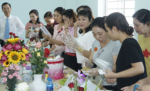 phu nu 6.jpg