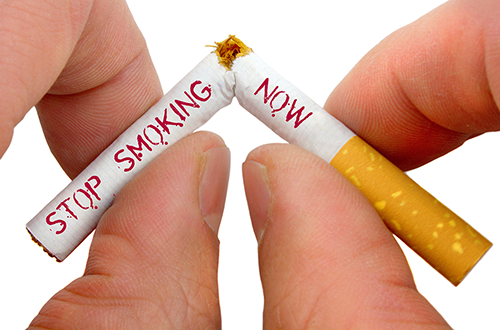 Cần hạn chế và bỏ hẳn thuốc lá để tránh ảnh hưởng đến sức khỏe sinh sản.