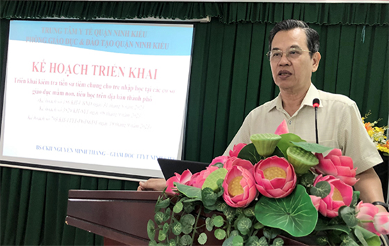 Bác sĩ Chuyên khoa II, Nguyễn Minh Thắng – Giám đốc Trung tâm Y tế quận Ninh Kiều