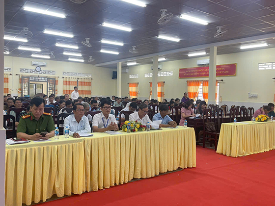 Các đại biểu tham dự hội nghị