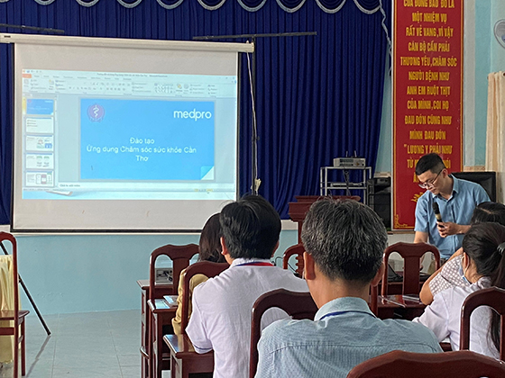 Toàn cảnh lớp tập huấn.