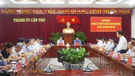 TIEP DOAN CONG TAC TRUNG UONG -04.jpg