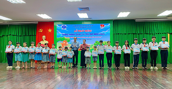 THANG HANH DONG VI TE - 03.jpg