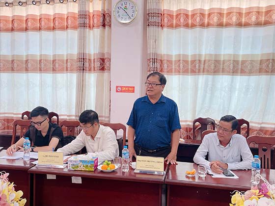 THU TRUONG LAM VIEC VOI CDC - 06.jpg