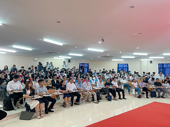 GIAO LUU SV Y DUOC - 04.jpg